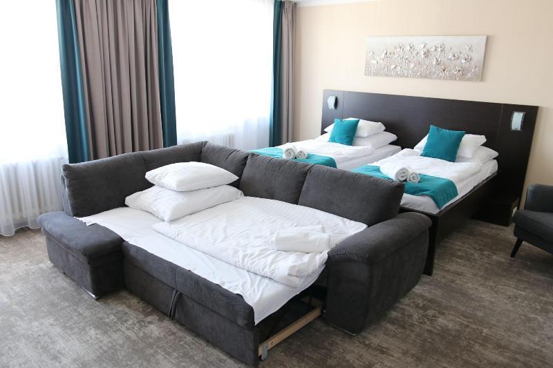 Hotel Crystal Košice Eksteriør billede