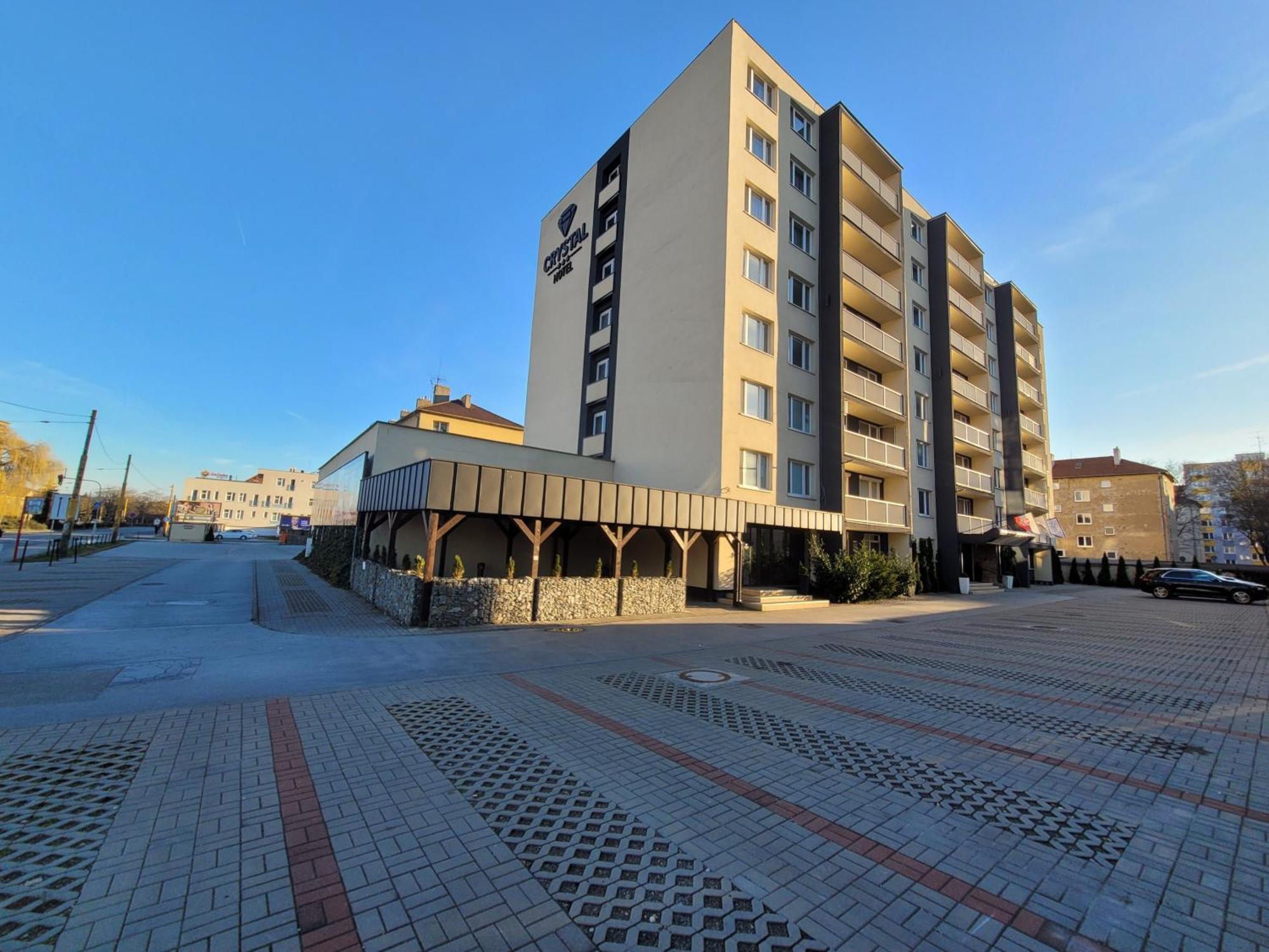 Hotel Crystal Košice Eksteriør billede