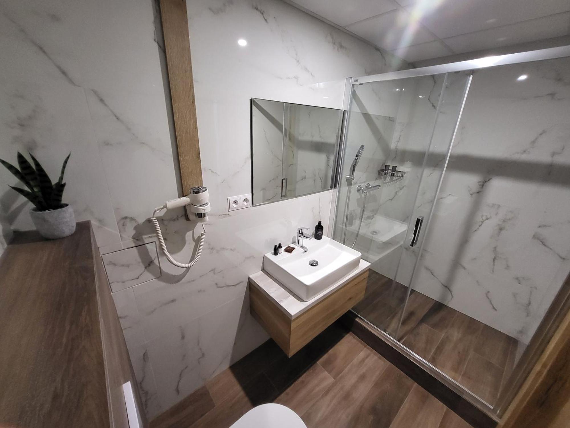 Hotel Crystal Košice Eksteriør billede